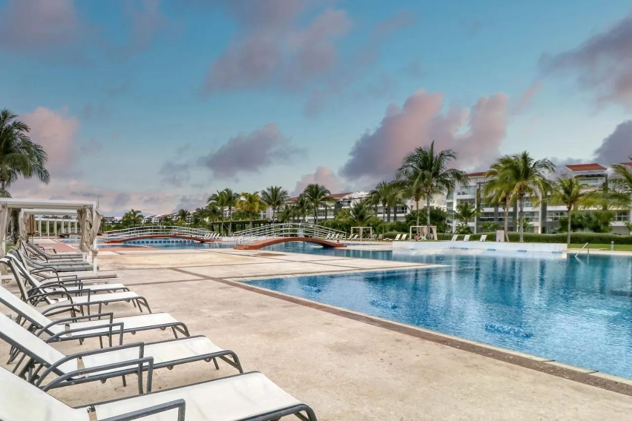 Casa Altamar Penthouse Oceanfront 123 Norte @ Mareazul Beachfront Appartement Playa del Carmen
