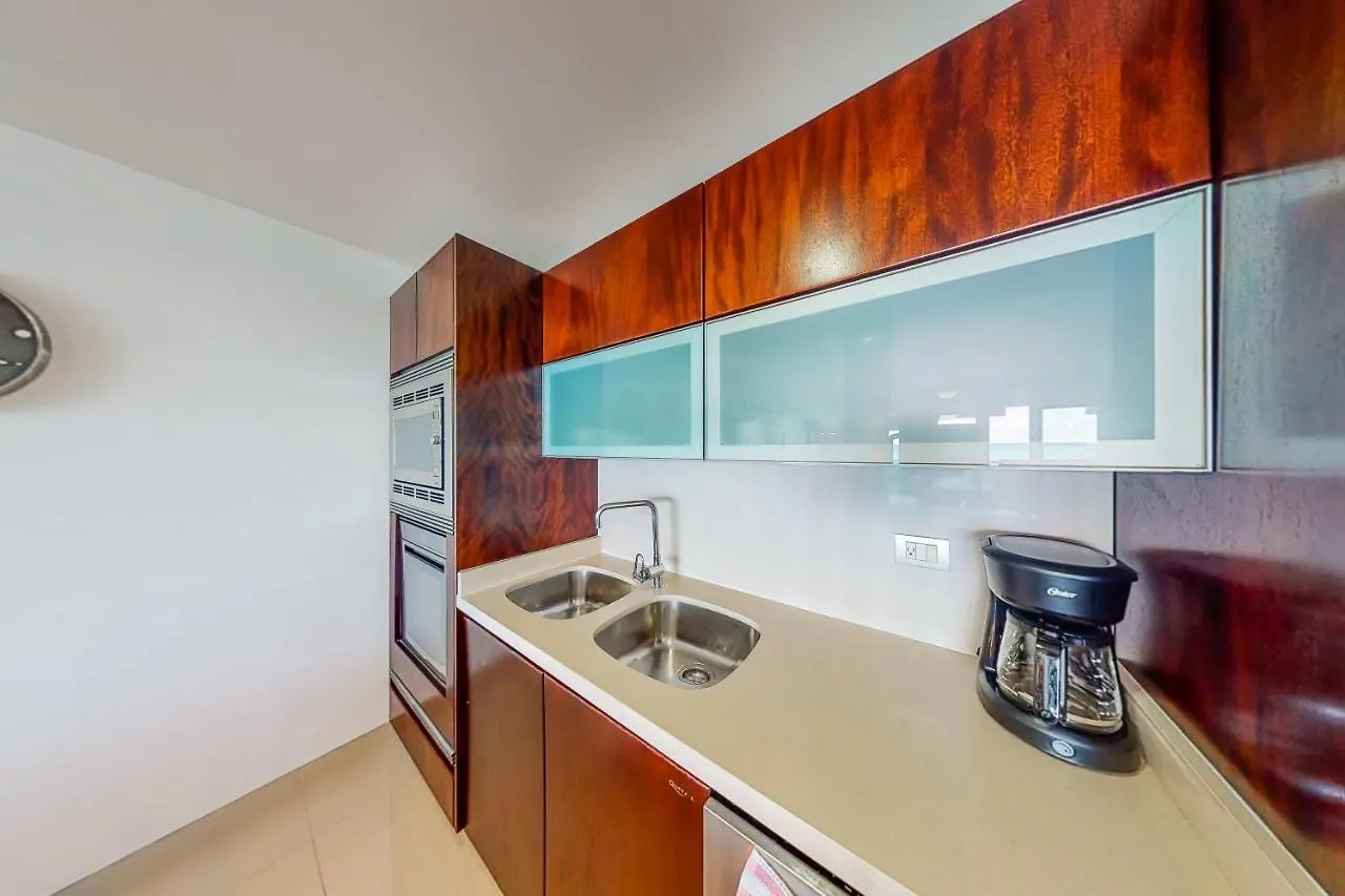 Casa Altamar Penthouse Oceanfront 123 Norte @ Mareazul Beachfront Appartement Playa del Carmen