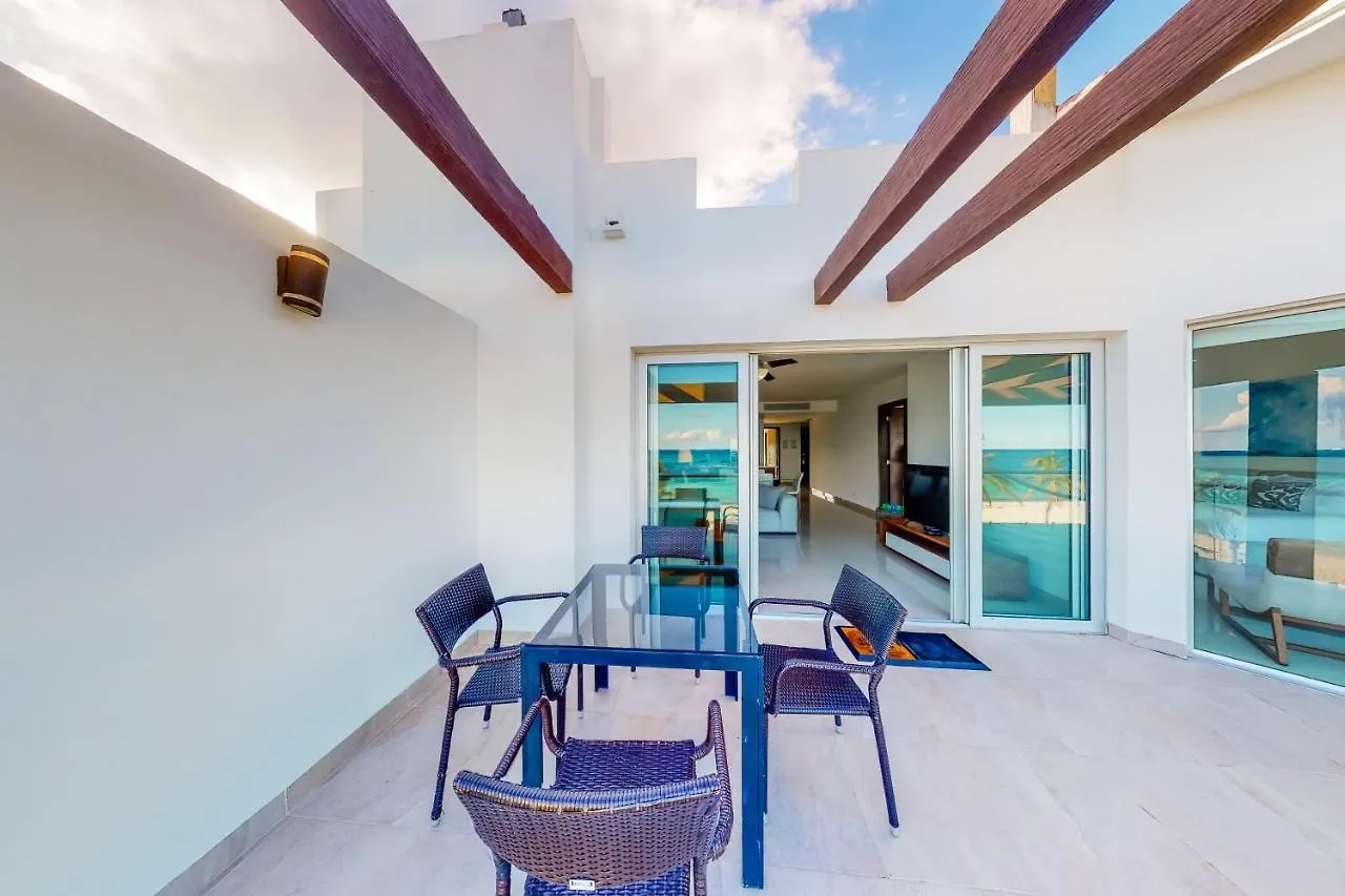 Casa Altamar Penthouse Oceanfront 123 Norte @ Mareazul Beachfront Appartement Playa del Carmen Mexico